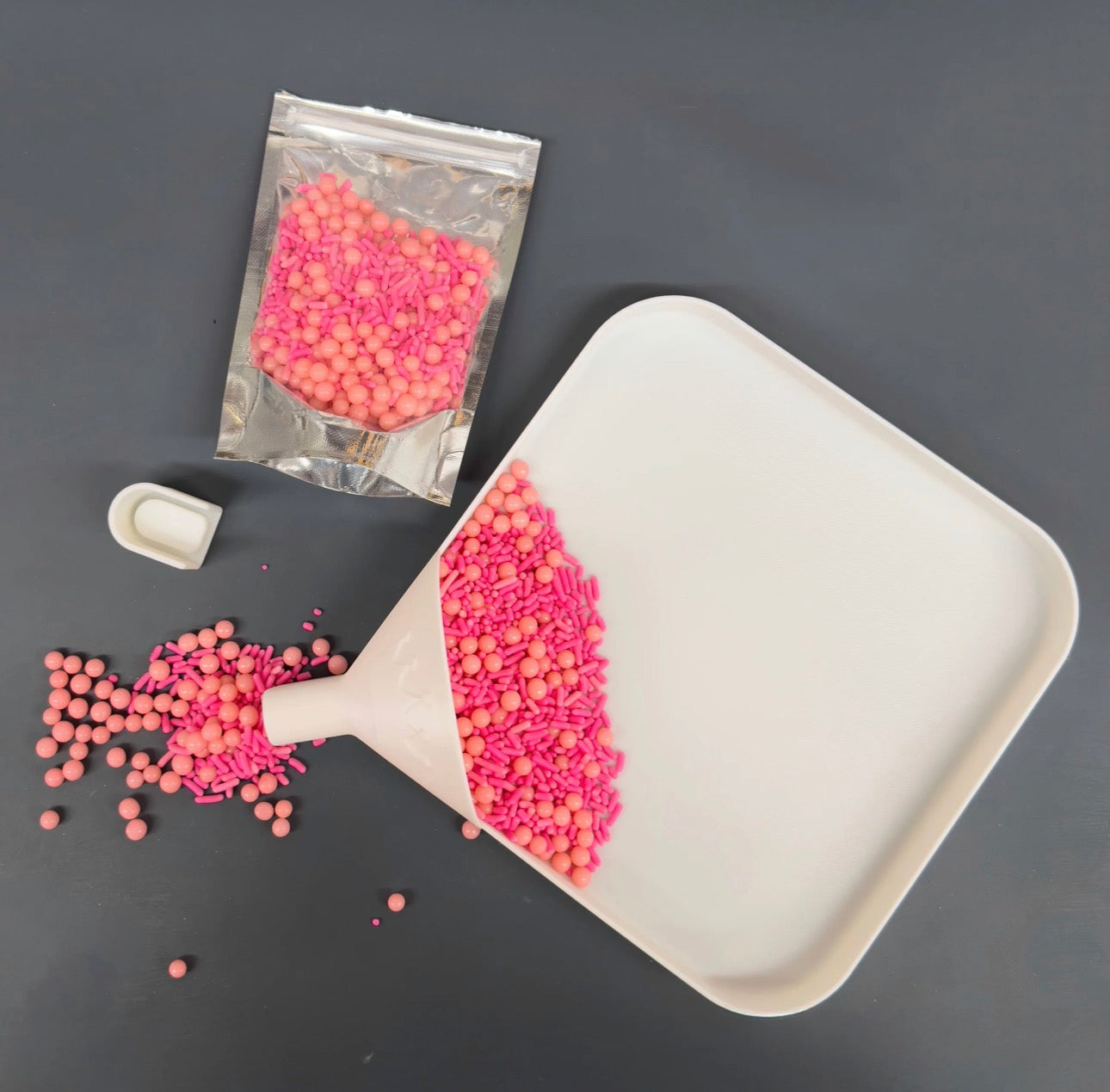 Sprinkle Tray - Black | Cookie Countess