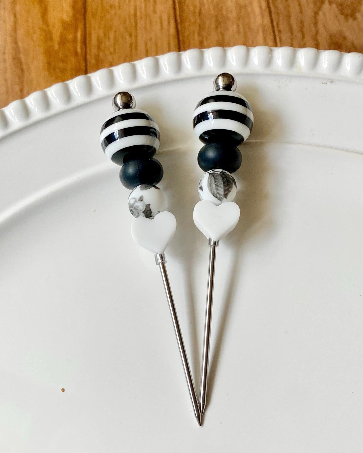 Black and White Cookie Scribe