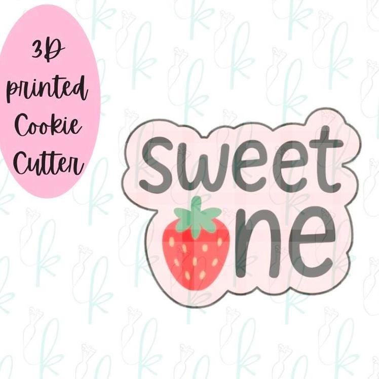 Berry Sweet One Plaque Cookie Cutter