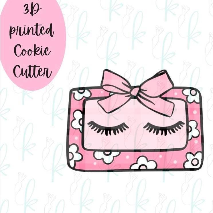 Bow Eyelashes Cookie Cutter