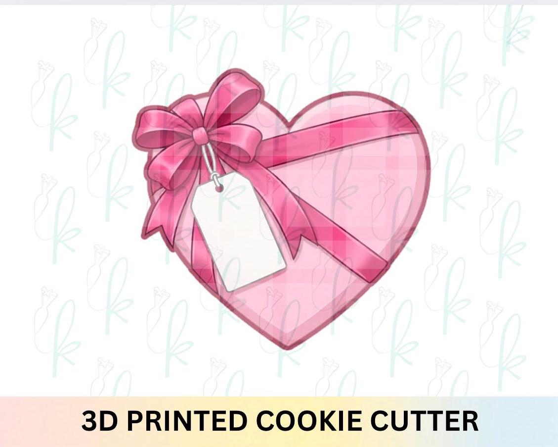 Bow Heart with Tag Cookie Cutter